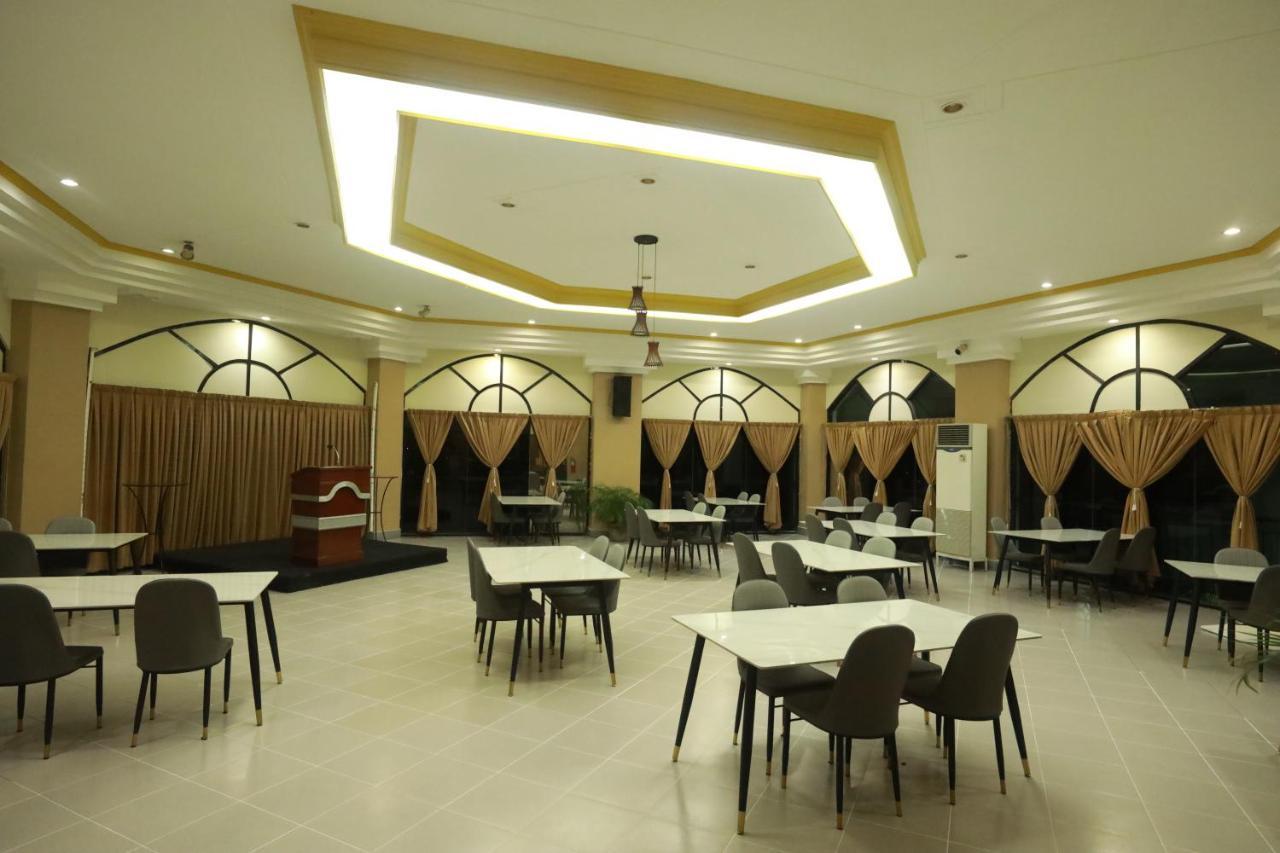 Bohol Plaza Mountain Resort And Restaurant Дауис Экстерьер фото