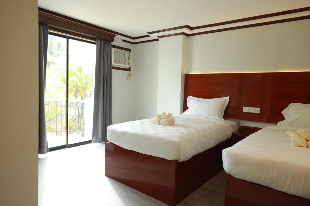 Bohol Plaza Mountain Resort And Restaurant Дауис Экстерьер фото